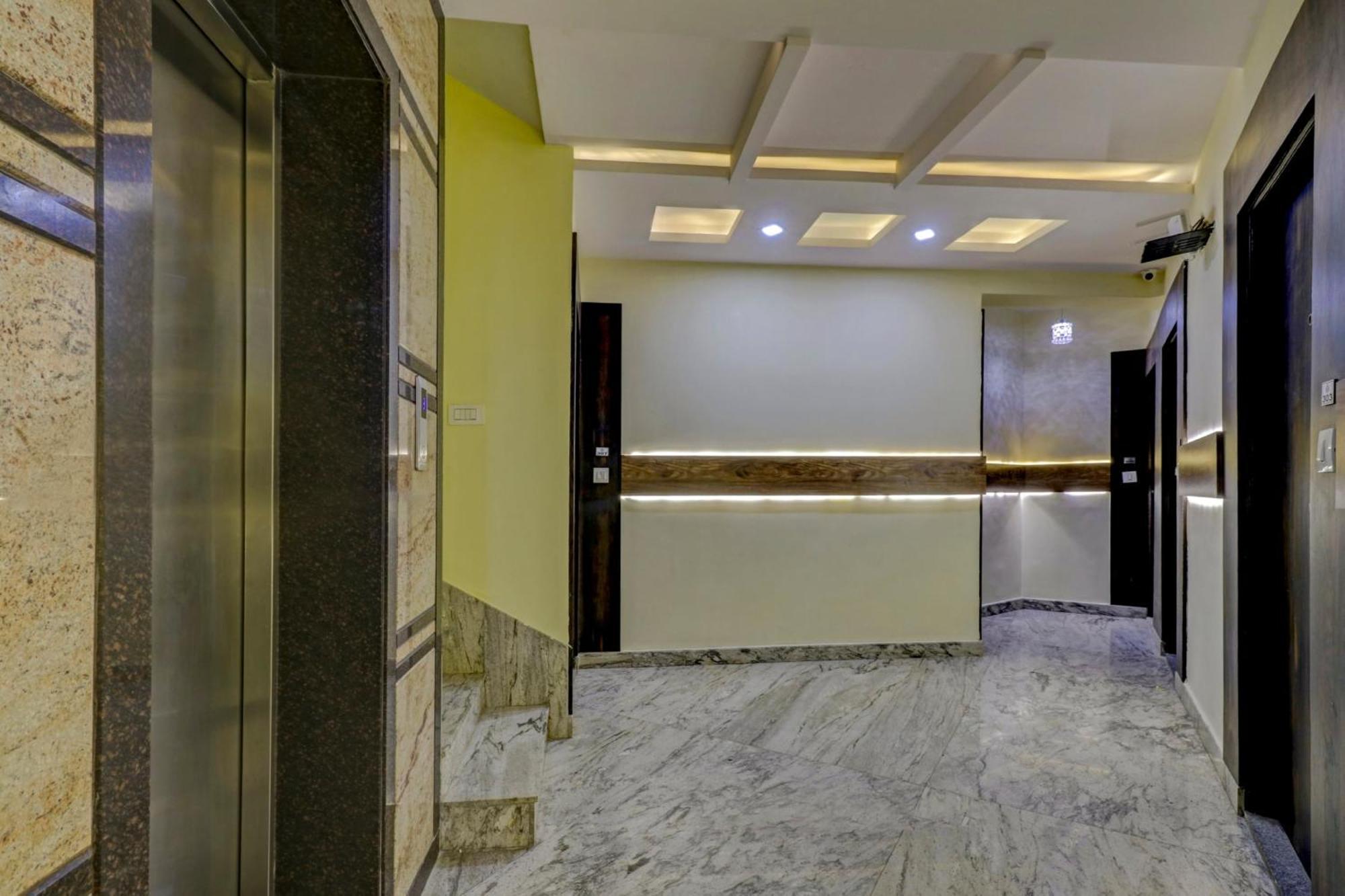 FabExpress Kartika Residency Hotell Bangalore Exteriör bild